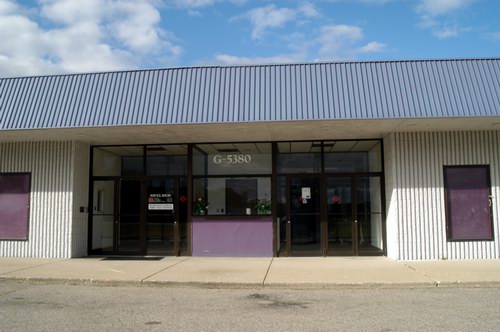 Towne Cinemas - Recent Pic (newer photo)